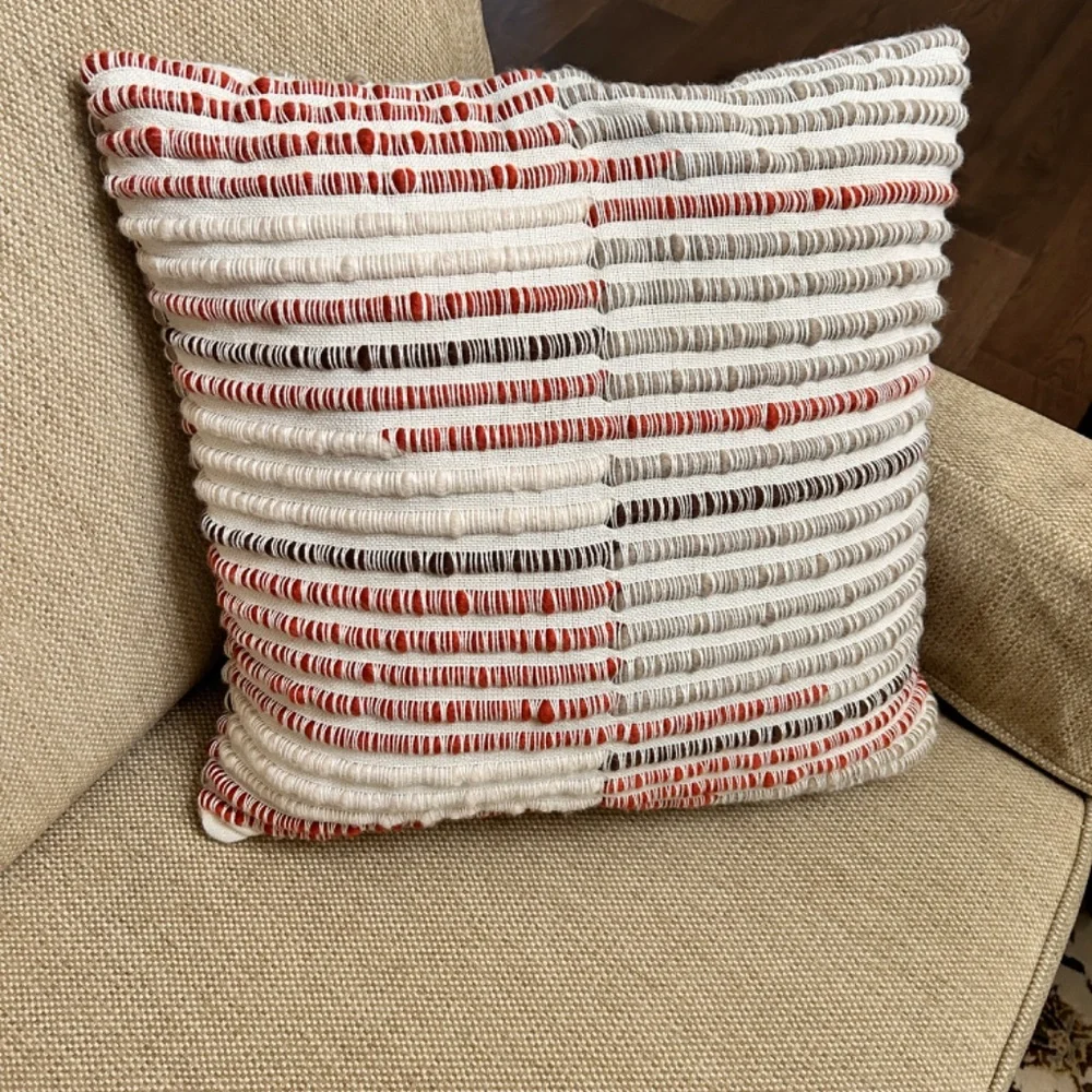 Crate & Barrel Woven Corded 20